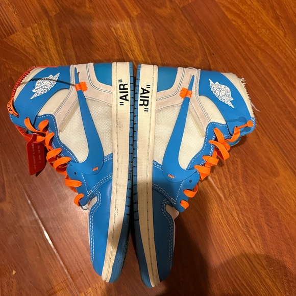 Jordan 1 Off White UNC Size 11 - Picture 4 of 5